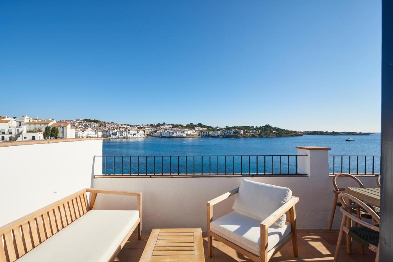 Beachfront Penthouse With Sea Views In * Cadaqués